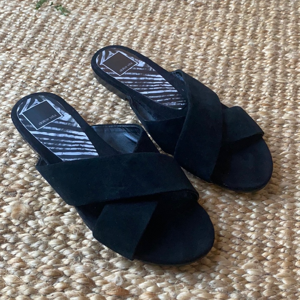 Dolce vita suede black sandals NEW